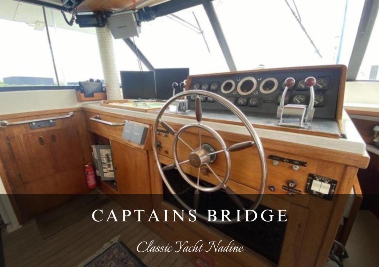 Classic Yacht Nadine In Poole Harbour, Dorset, With A Hot Tub Jacuzzi Екстер'єр фото