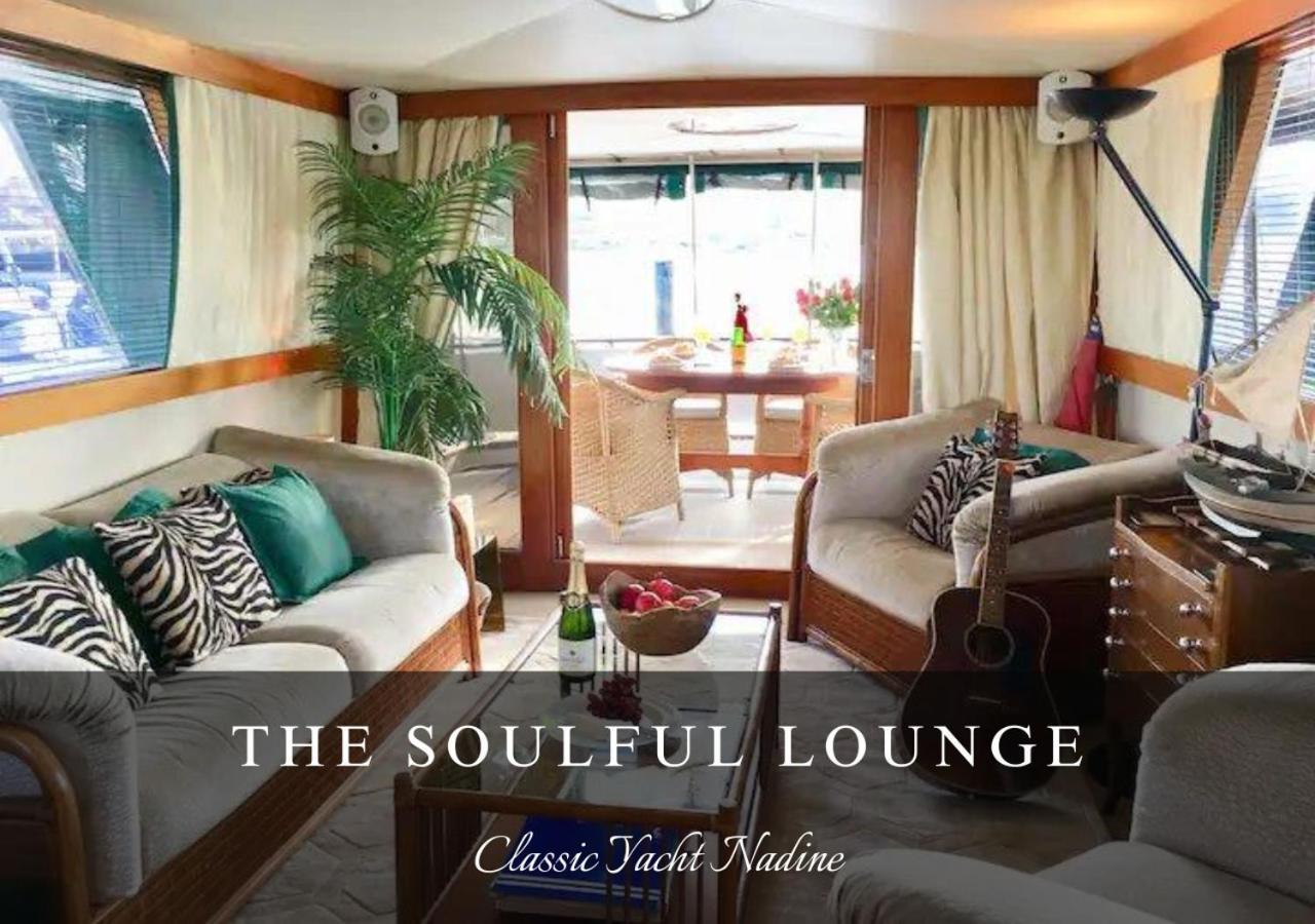 Classic Yacht Nadine In Poole Harbour, Dorset, With A Hot Tub Jacuzzi Екстер'єр фото
